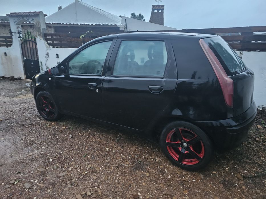 Fiat punto hatchback 2002