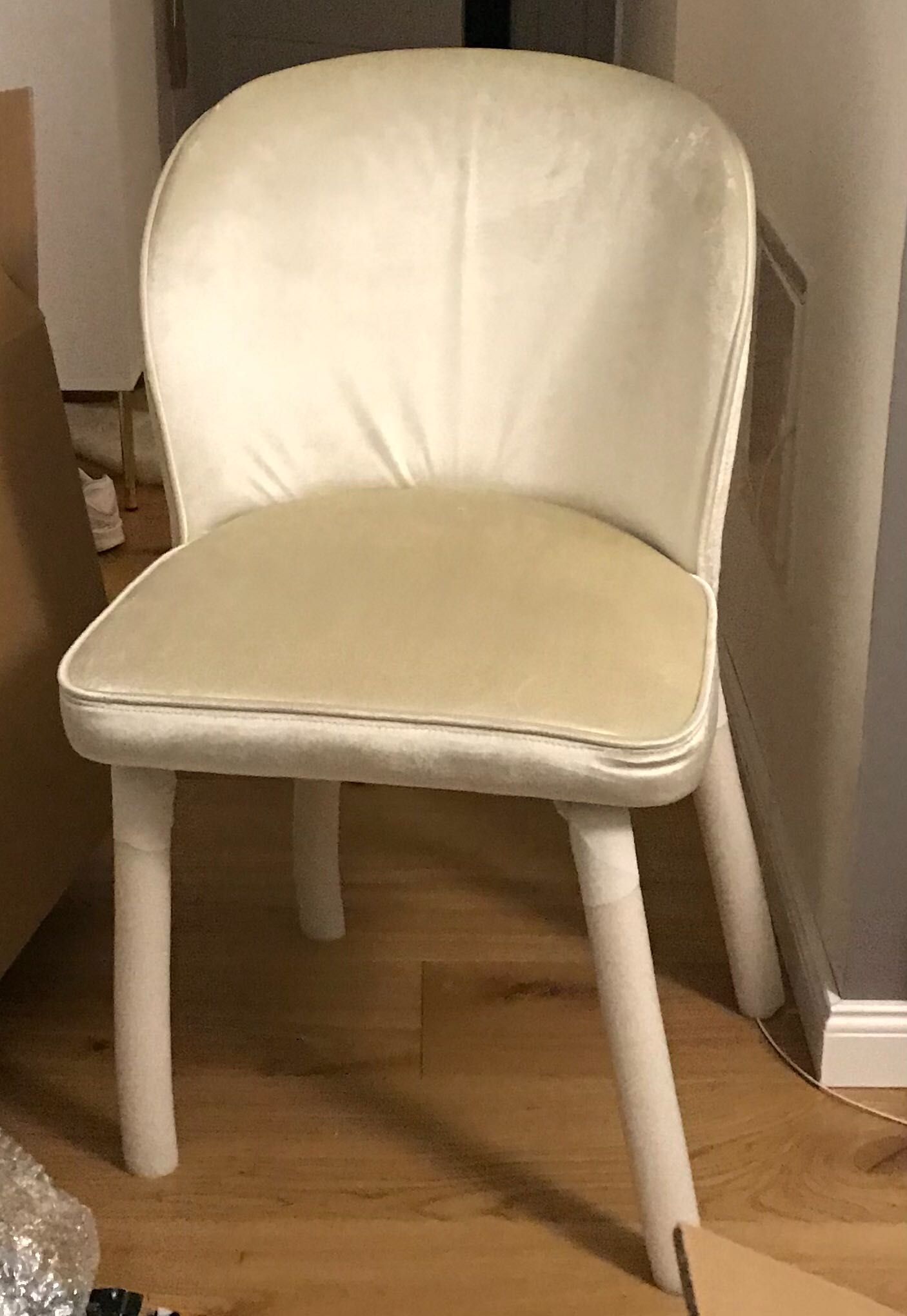 Krzesła tapicerowane beżowe AINE NOWE! 4szt