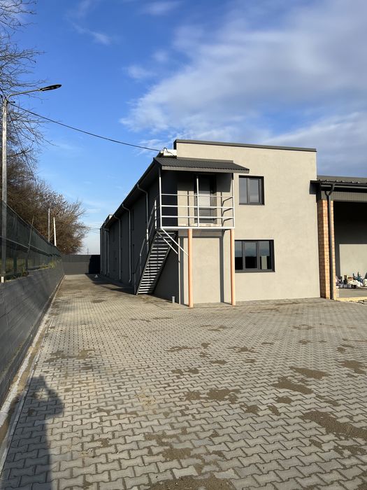 Оренда вантажного СТО TIR