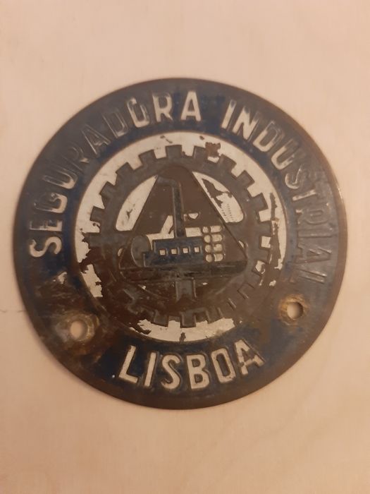 Chapa ou placa antiga de seguro - predio e automovel.