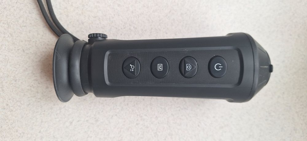 Тепловізійний монокуляр taipan tm10-256