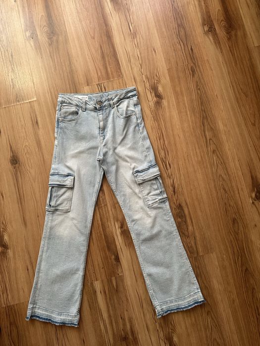 Джинсы  на девочку Zara