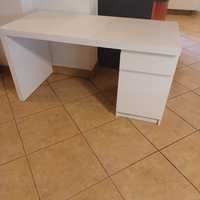 Nowoczesne białe  biurko