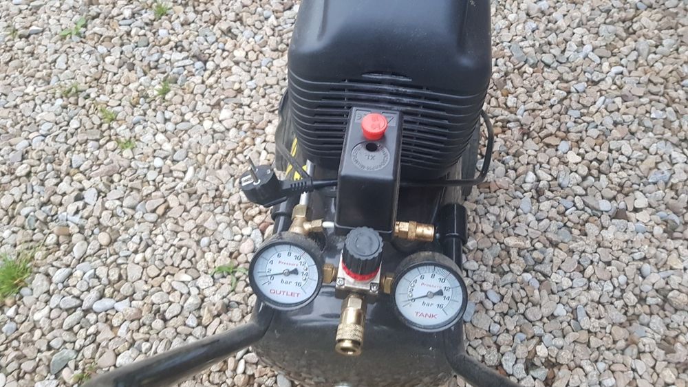 Kompresor Stanley FatMax 24l 1800W