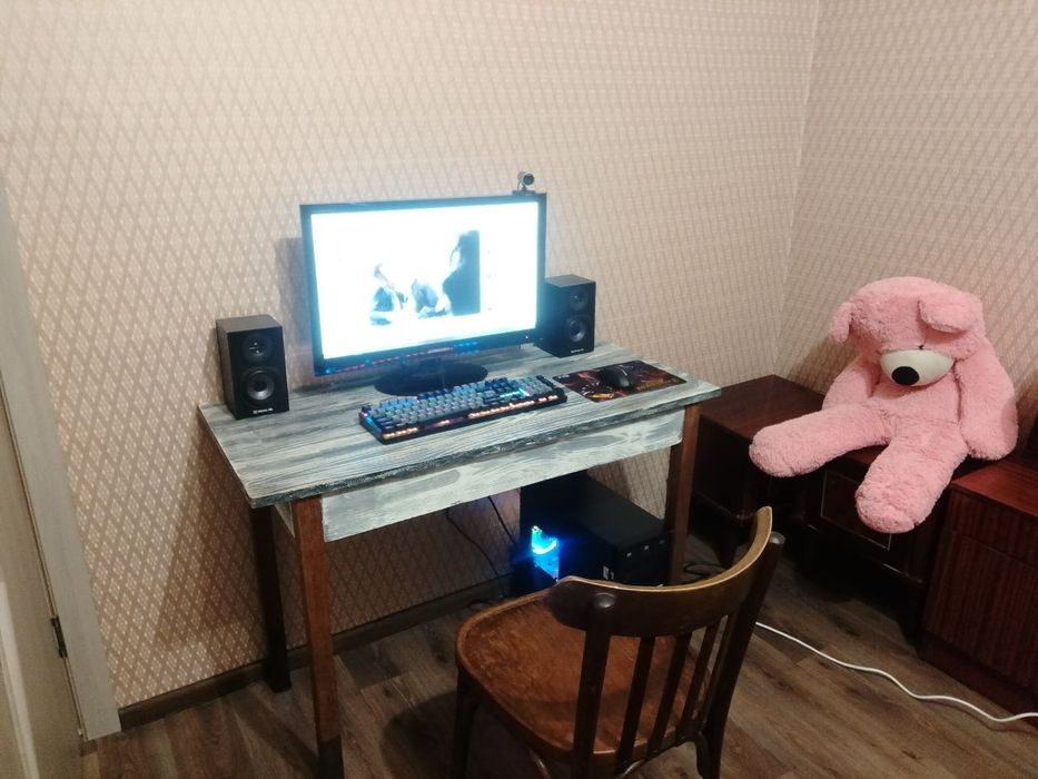 Продам  компьютер взборе