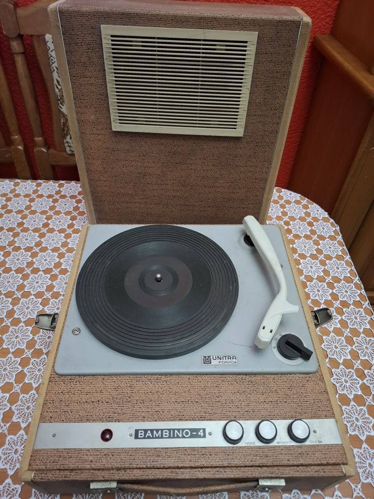 Gramofon Bambino.