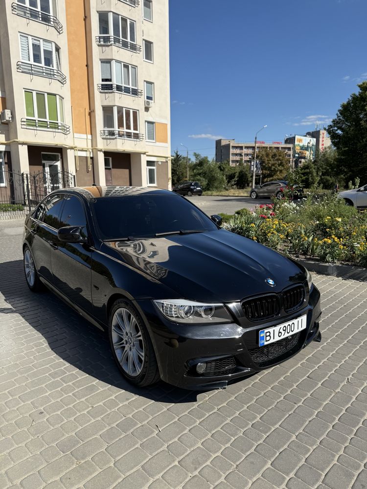 Продам BMW 325 Xdrive E90