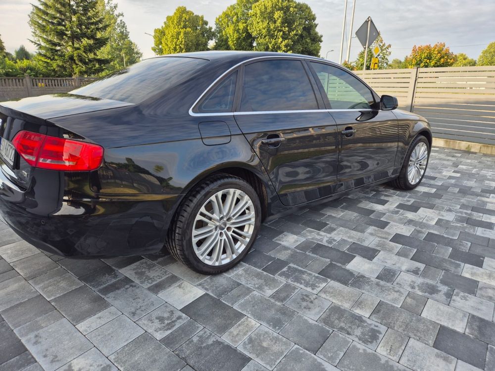 Audi A4 B8 2.0 tdi 2011