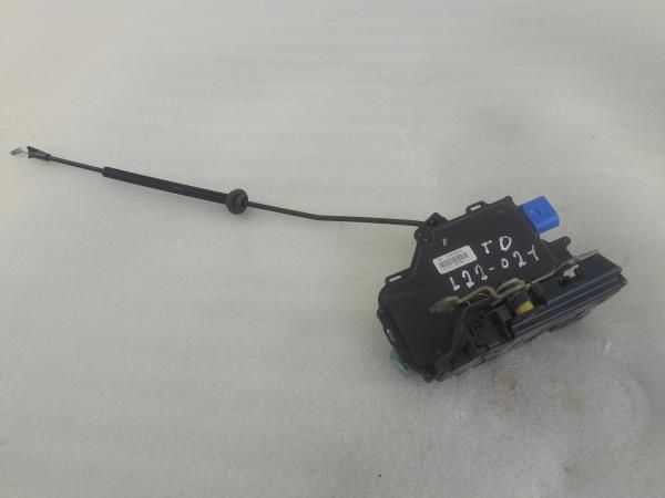 Fechadura / fecho porta trás direito SKODA Octavia II Hatchback (1Z3)