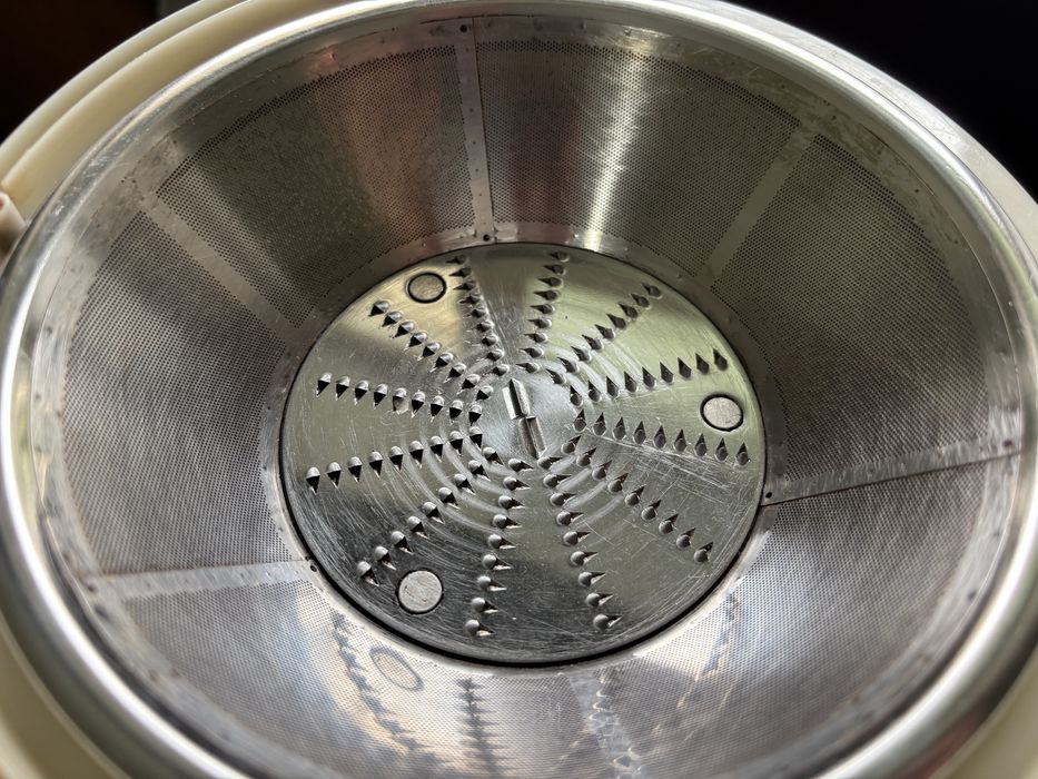 Соковитискач Orion org-018 (600W)