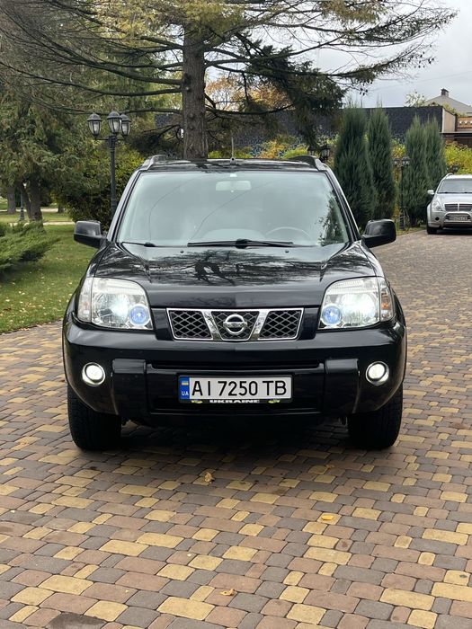 Продам ніссан X-TRAIL 2004 року газ/бензин автомат в ідеальному стані