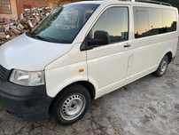 Vw t5 1.9 tdi 9 osobowy
