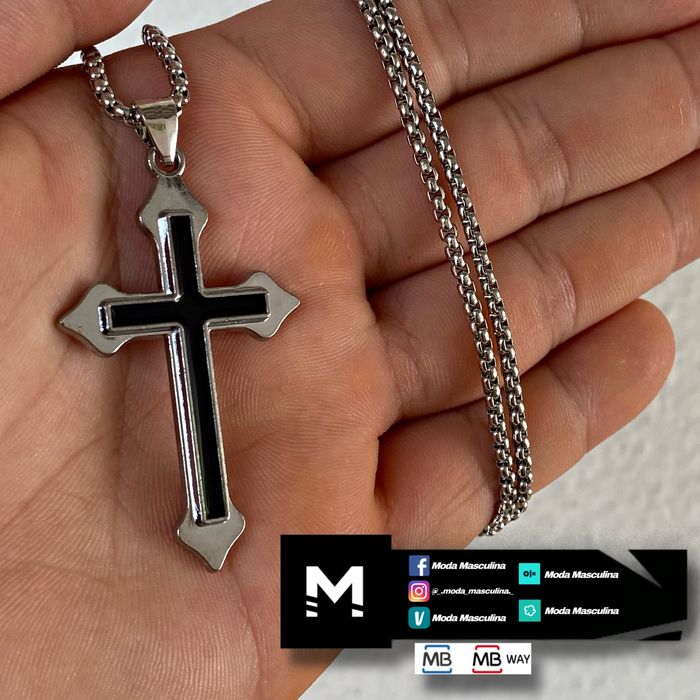 Colar em aço masculino