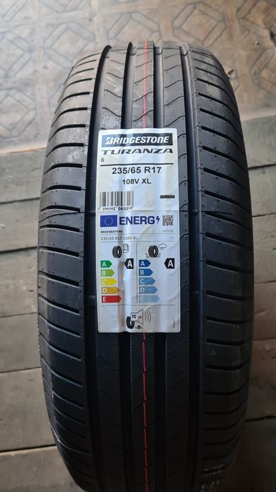 Opona letnia pojedyncza Bridgestone Turanza 6 235/65R17 108V Xl