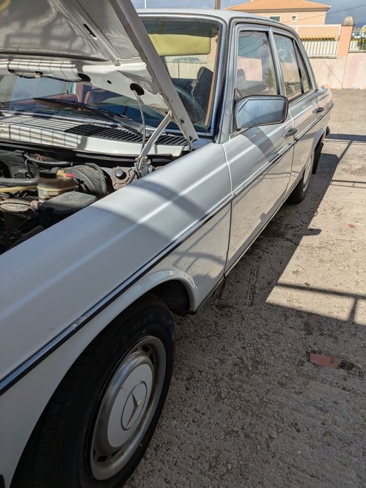 Mercedes w123 220d urgente