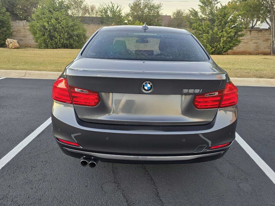 BMW 3 Series 328i      2015