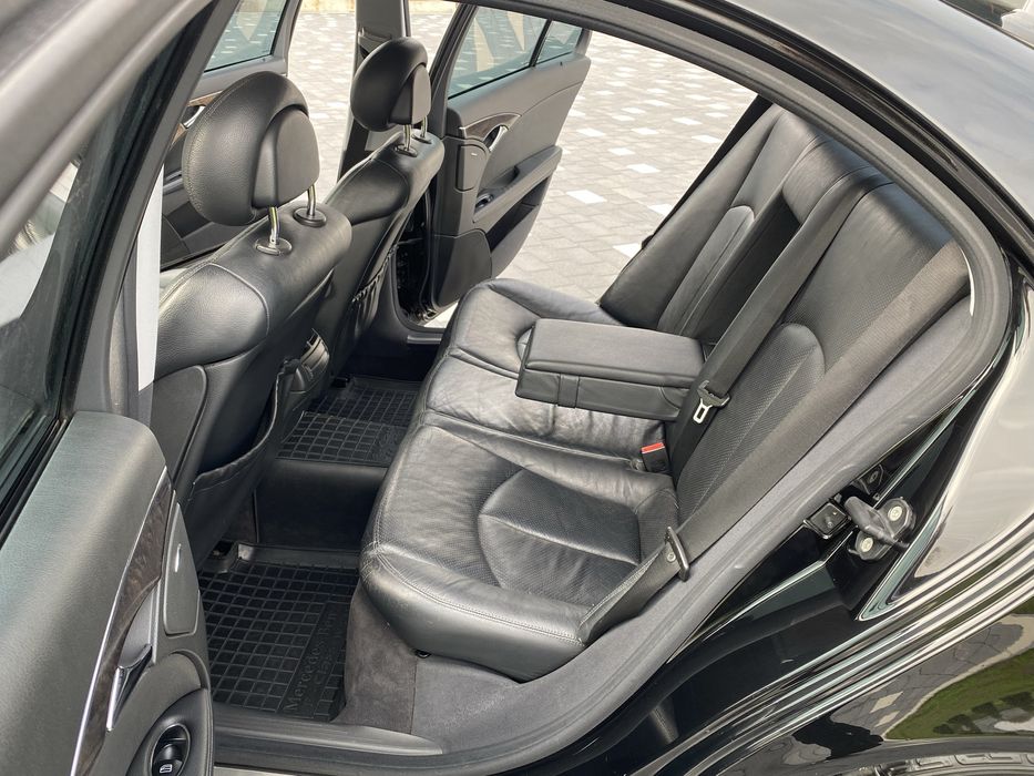 Mercedes-Benz w211 Avangard