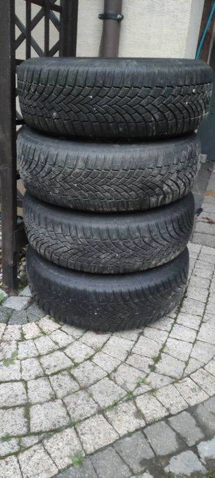 Opony zimowe Bridgestone Blizzak LM005 215/65 r16 4 szt