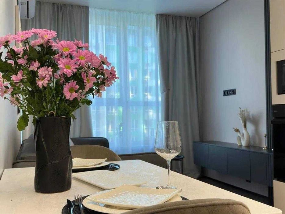 БЕЗ КОМІСІЇ! сучасна 2 кмнатна. ЦЕНТРАЛЬНИЙ парк