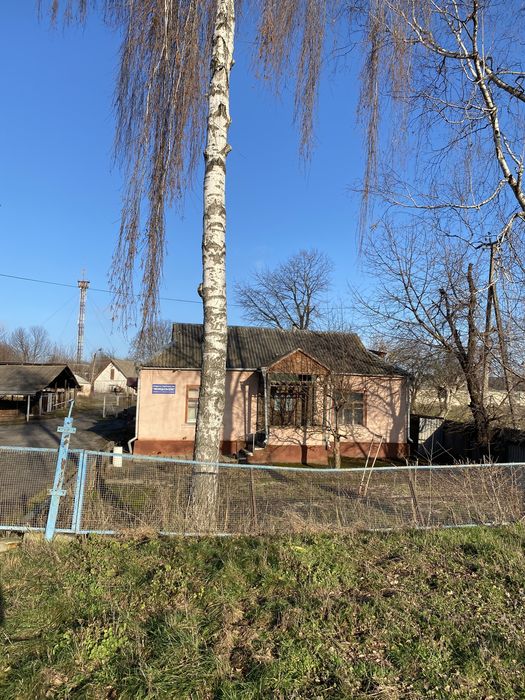 Продам будівлі під бізнес