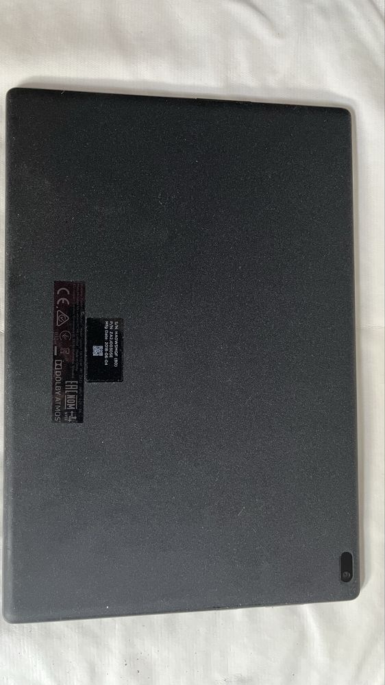 Tablet Lenovo 10" Android 8.1, 16GB, com carregador