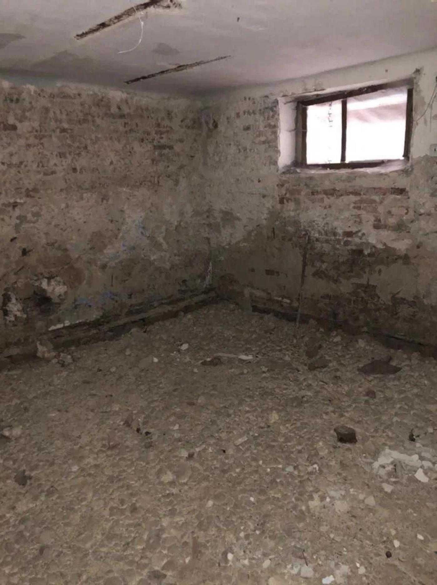 Продаж будинку, вулиця Зигзаг