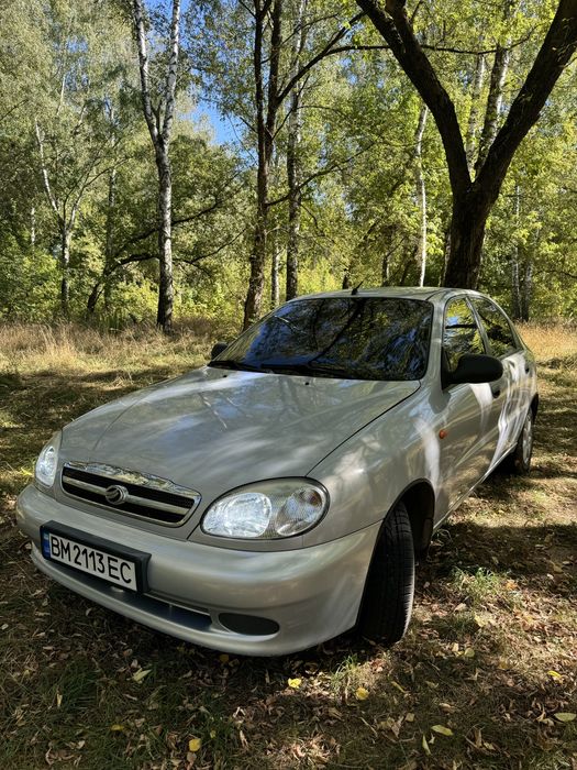 Срочно продам свой Ланос 1.5 бензин