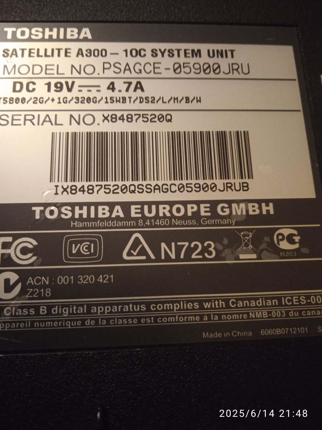 TOSHIBA A300-10 оригинал.