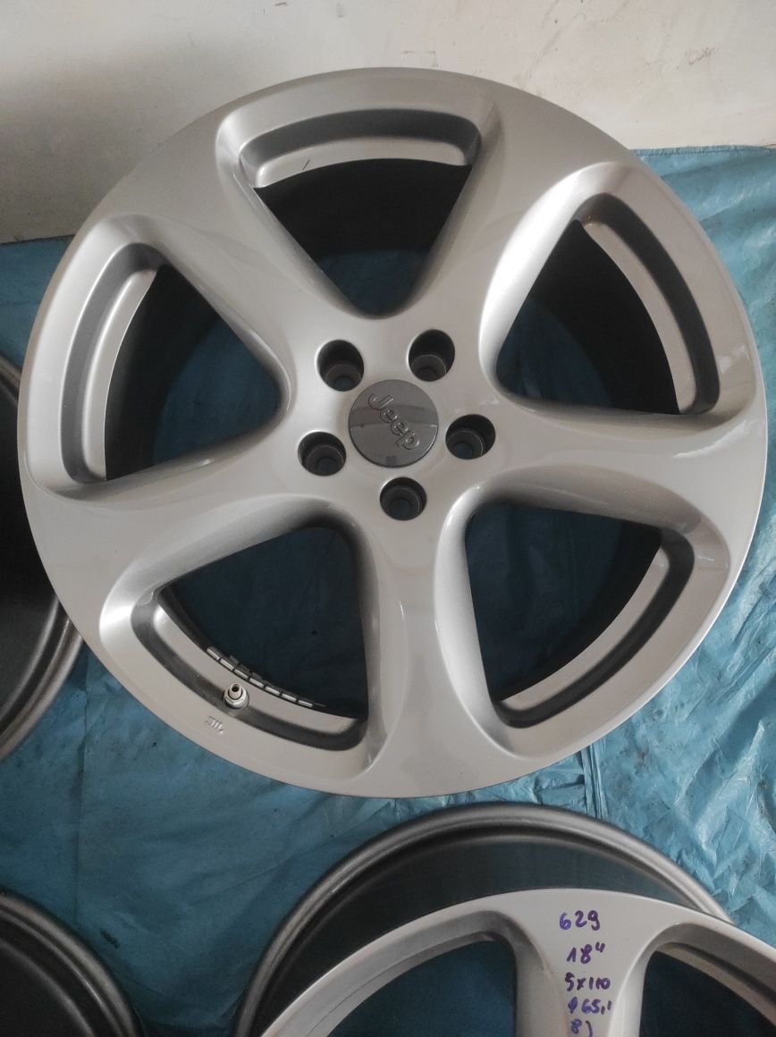 629 Felgi aluminiowe JEEP R18 5x110 otwór 65 NOWE