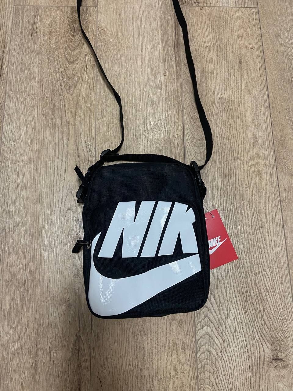 Барсетка сумка Nike Big Swoosh