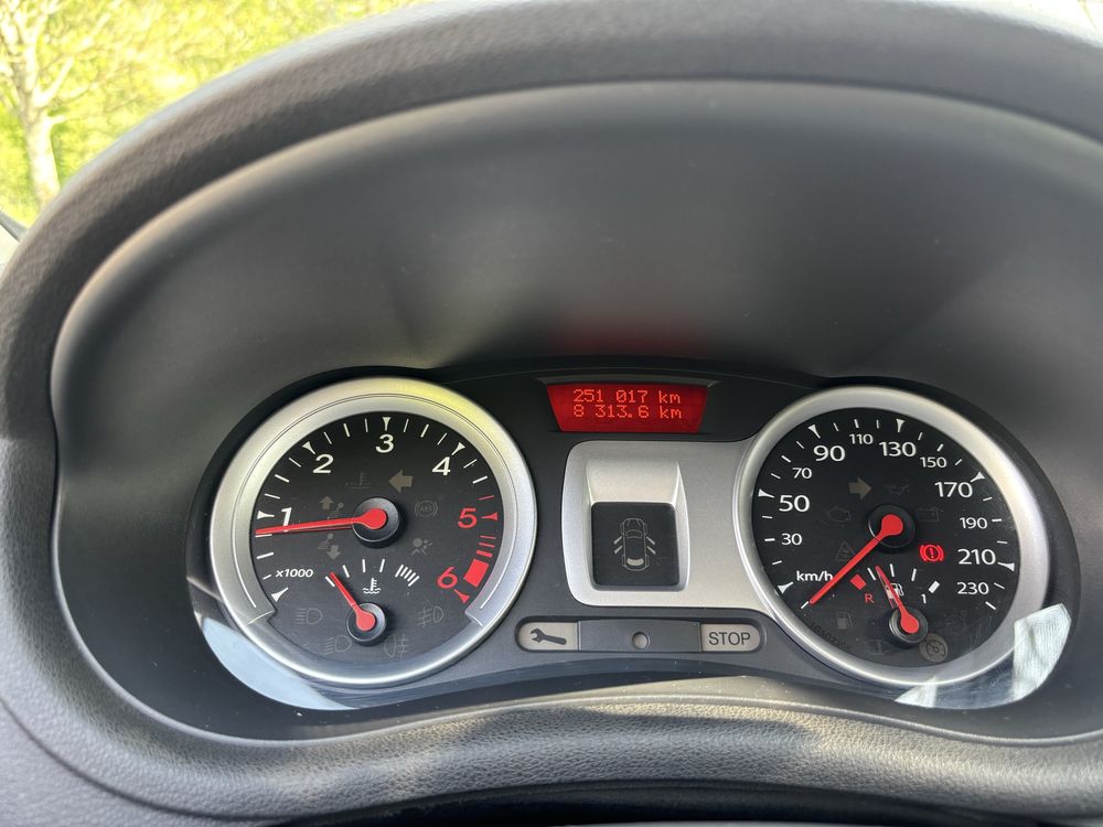 Renault Clio III 1.5 dCi 90cv