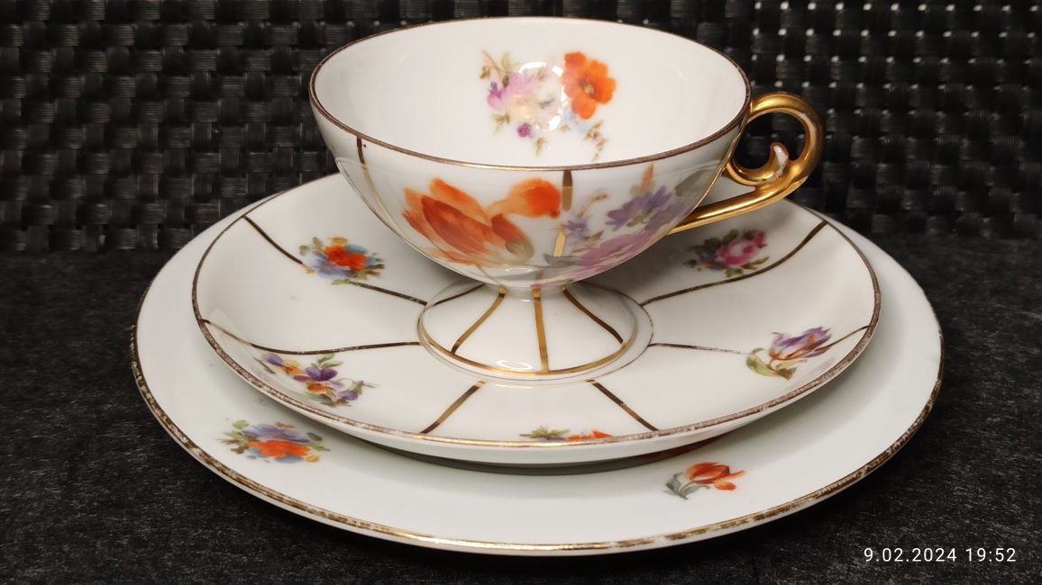 Porcelana Turyngia TRIO Mäbendorf bei Suh Dekor kwiatowy