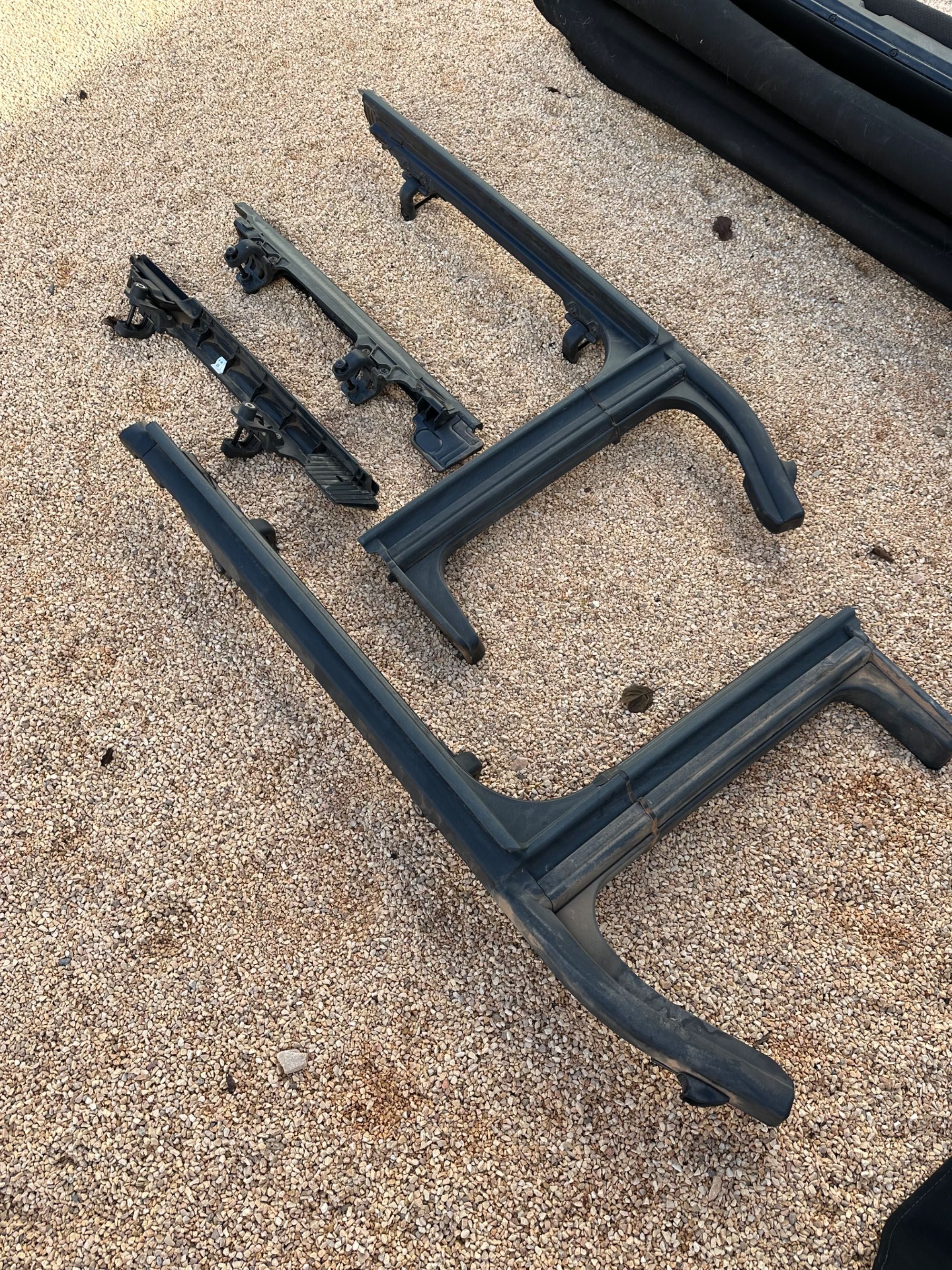 Soft top jeep wrangler JLU