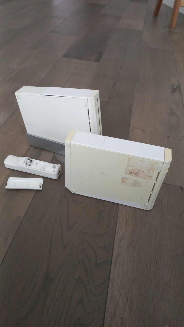 2 Wii + acessórios + jogos