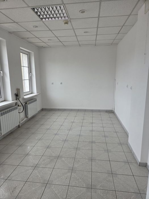 Wynajmę lokal w ścisłym centrum 30m2