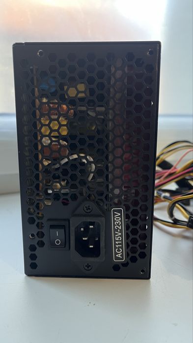 Блок живлення для компʼютера