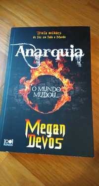 Livro "Anarquia" de Megan Devos