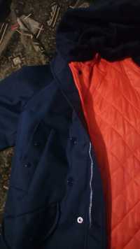 Куртка Аляска 48размер с капюшоном
