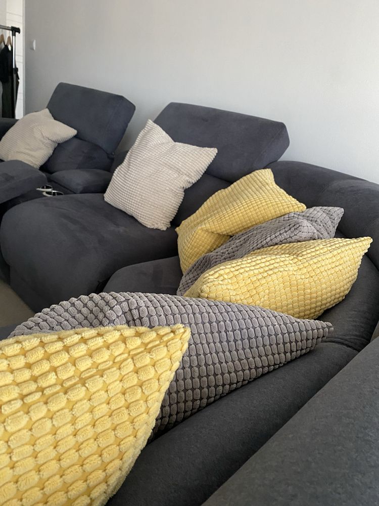 Sofa com chaise lounge e poltronas eletricas