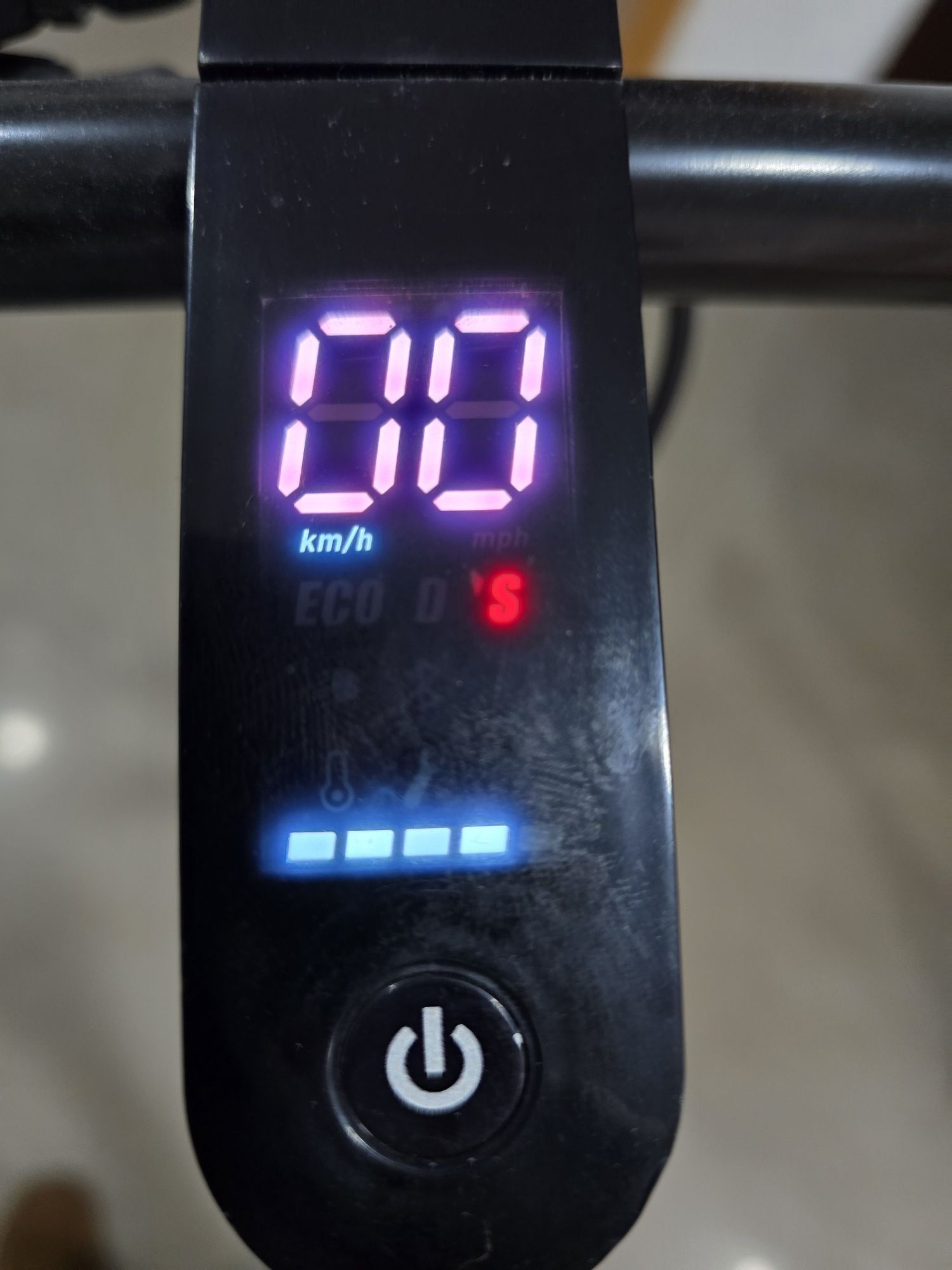 Trotinete 500w iscooter i9s