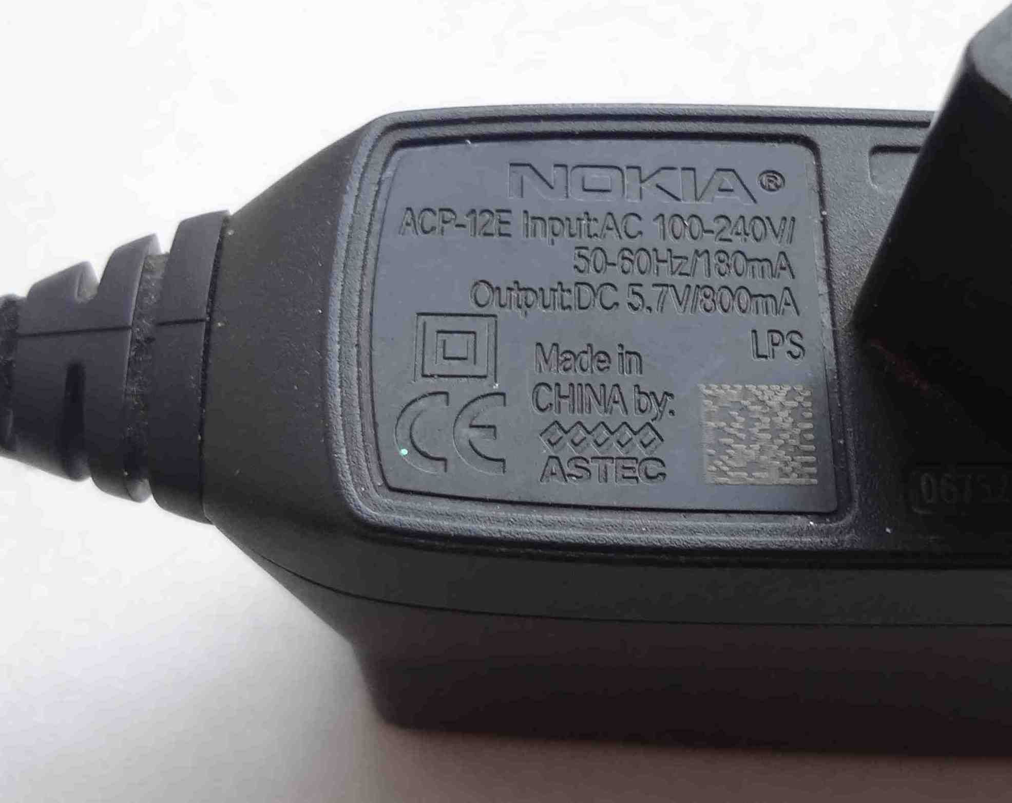 Зарядное устройство Nokia 5.7V 800mA ACP-12E адаптер