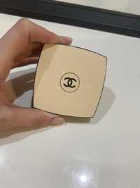 Puder Chanel medium light