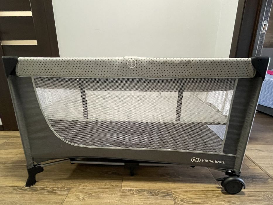 Дитяче ліжко манеж, два яруси