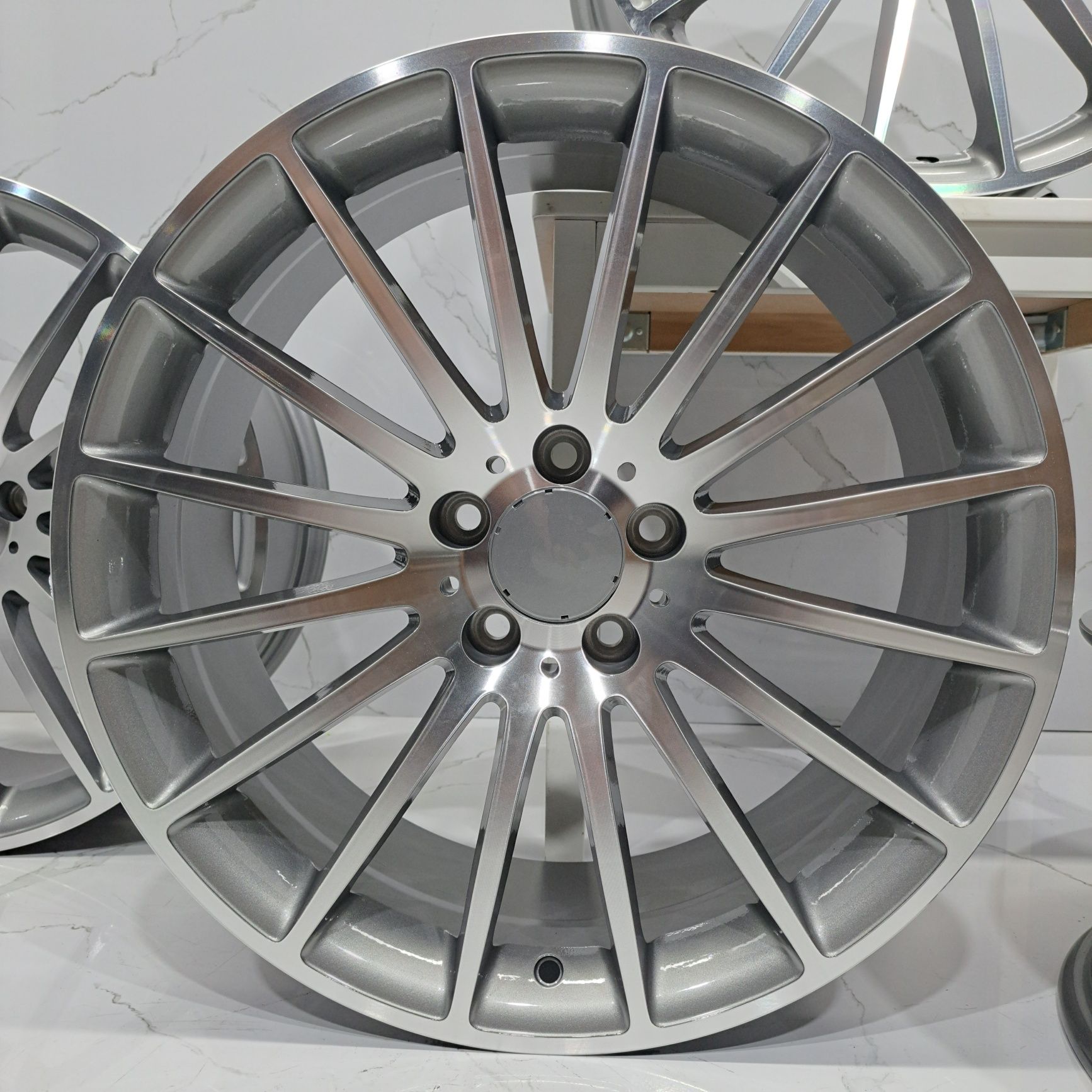 Jantes 19" LOOK Mercedes AMG classe A B CLA GLA Vito Viano GLC 5x112