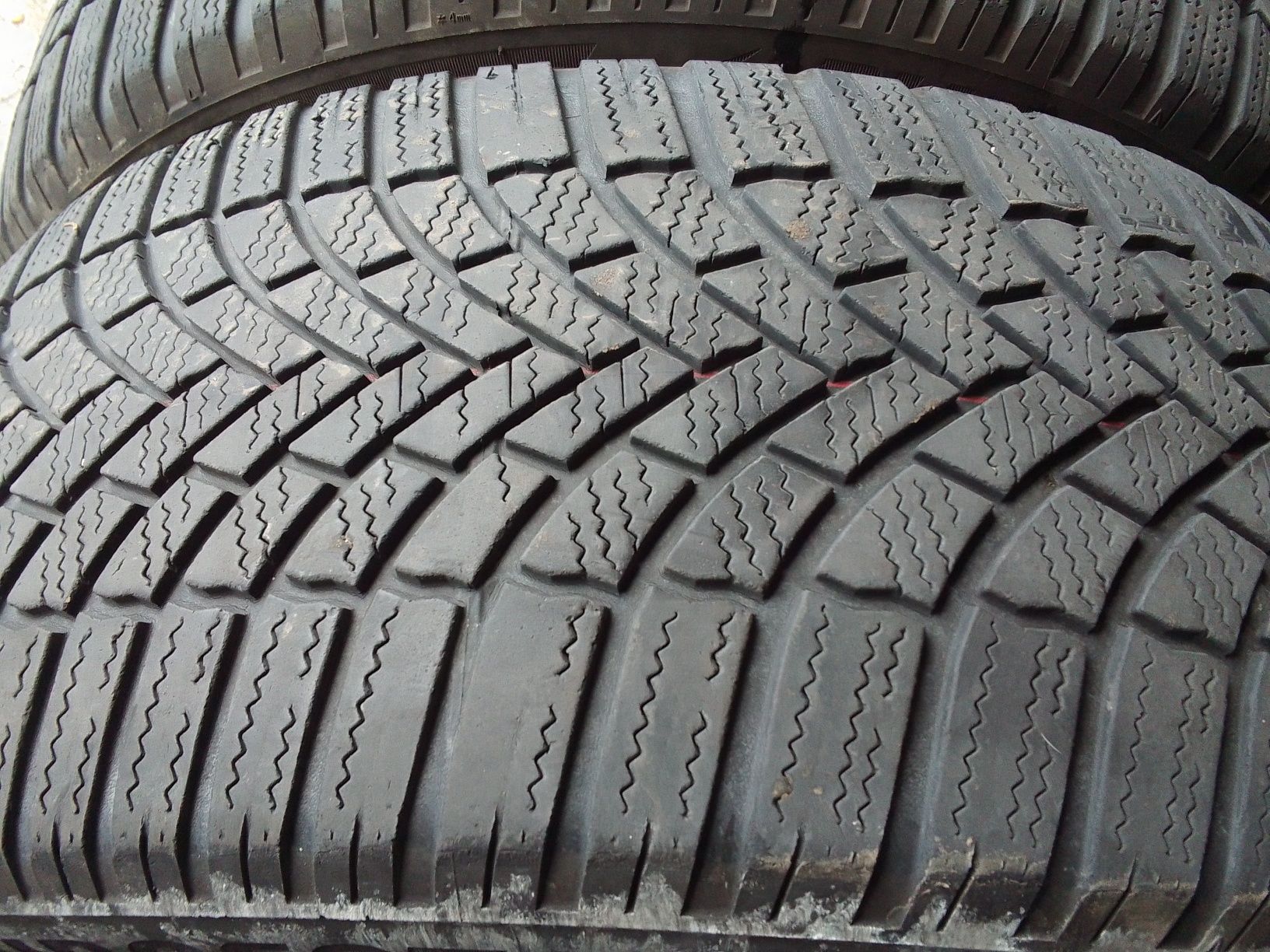 2 Opony zimowe 225/50r17 BRIDGESTONE 2021r