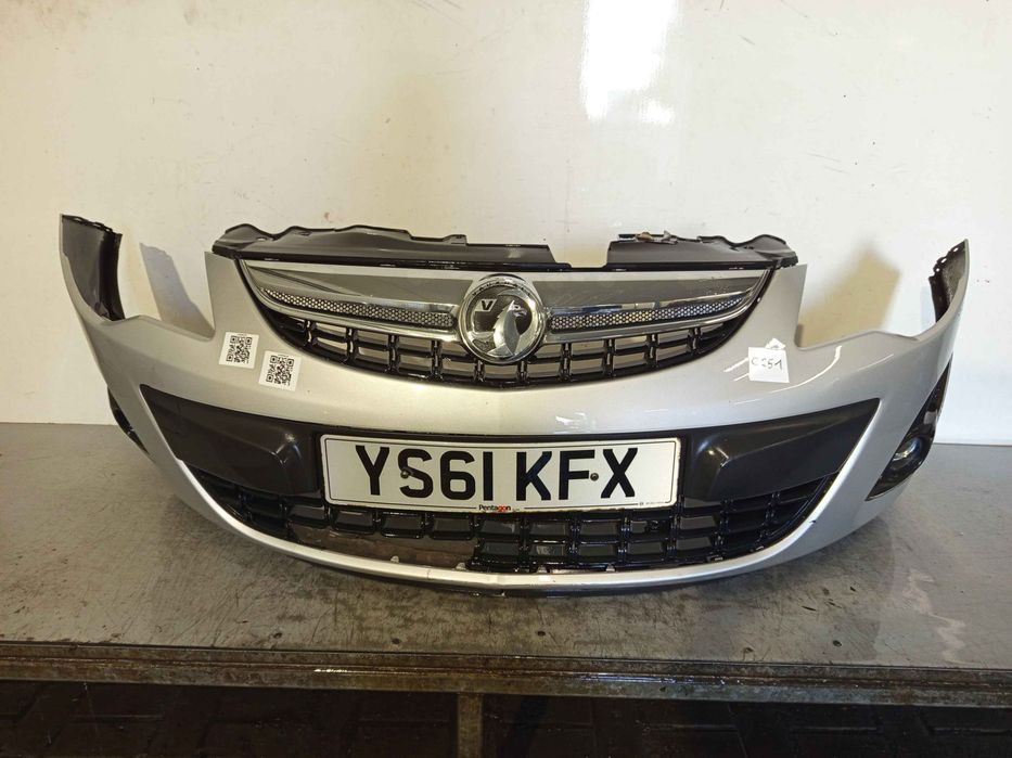 ^ ZDERZAK PRZÓD PRZEDNI OPEL CORSA D LIFT FL Z176 SREBRNY HALOGENY