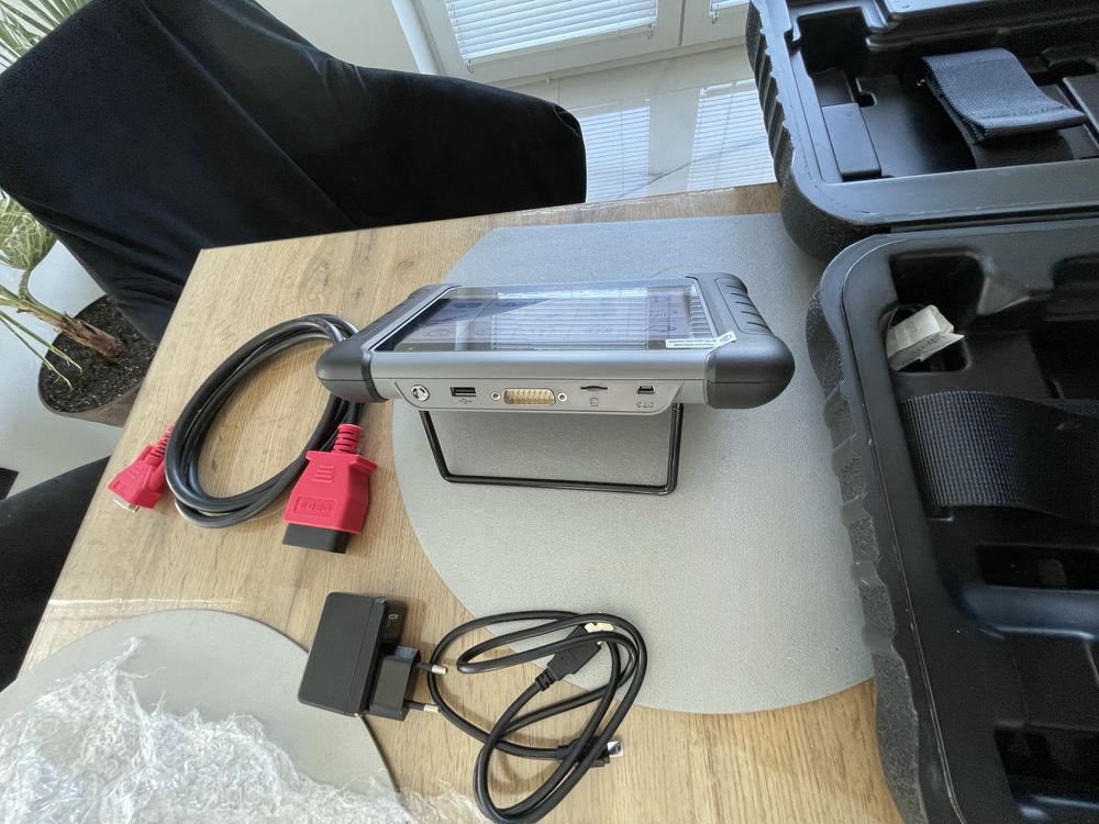 Interfejs diagnostyczny AUTEL MK808
