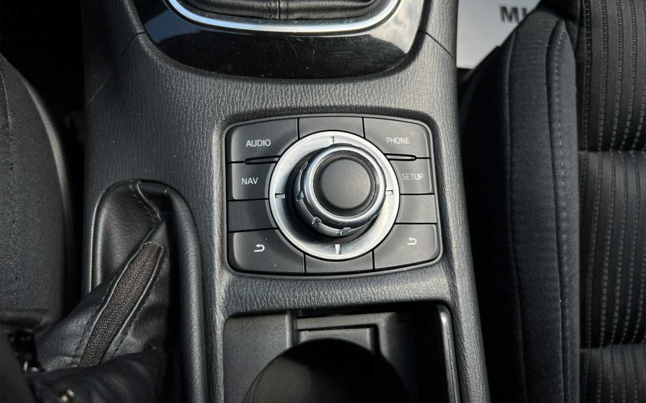 Mazda 6 2012 року