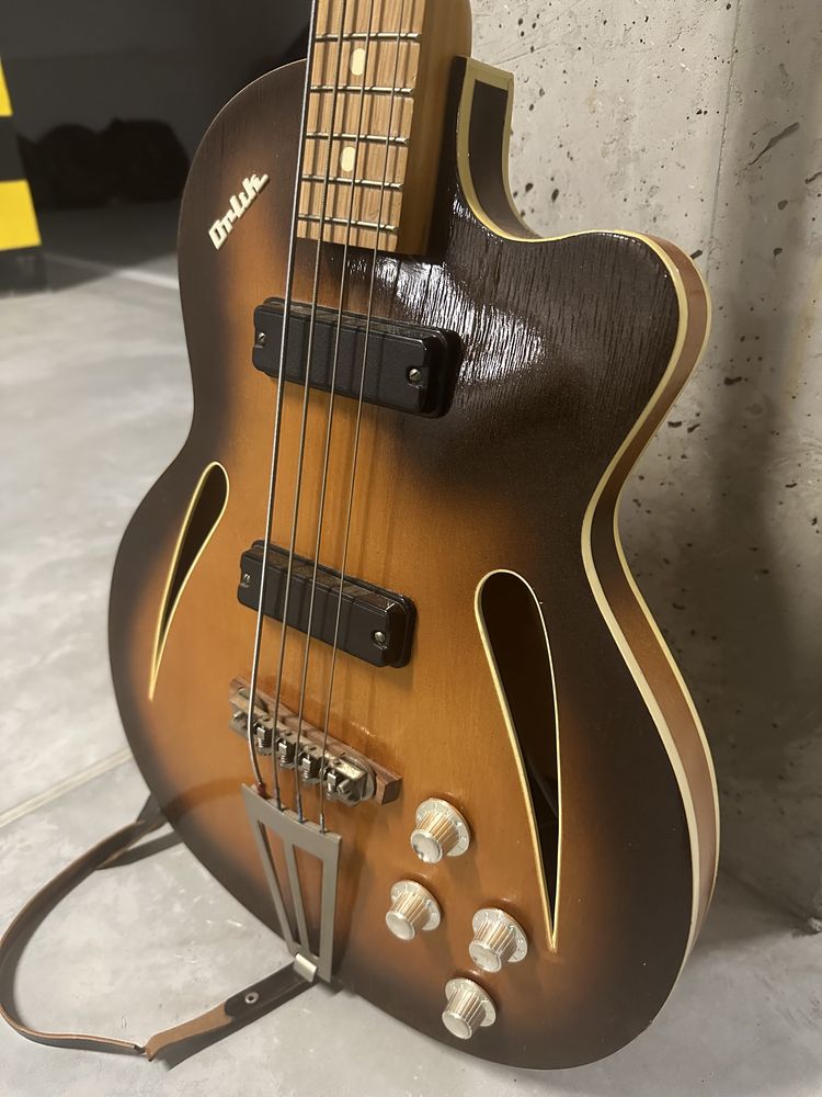 Gitara basowa Orlik (fabryka Defil)