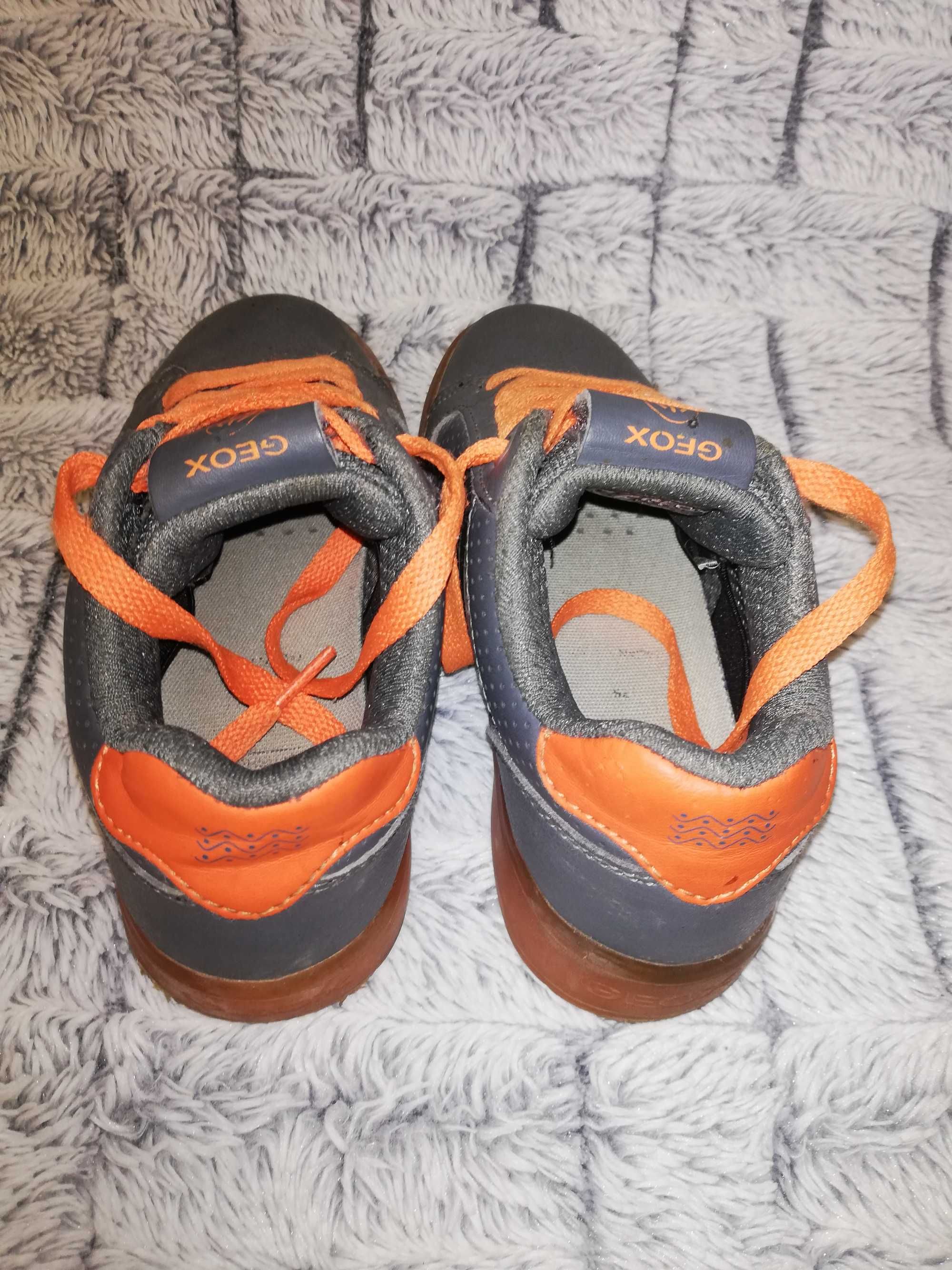 Buty GEOX dzieciece świecące podeszwy rozm.29